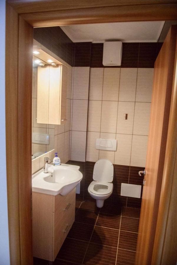 Apartamento Sadara Sea Breeze Năvodari Exterior foto