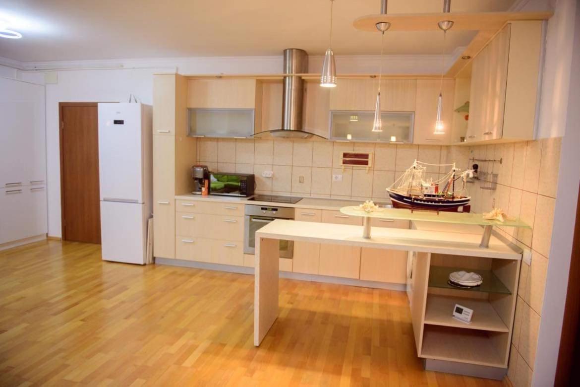 Apartamento Sadara Sea Breeze Năvodari Exterior foto