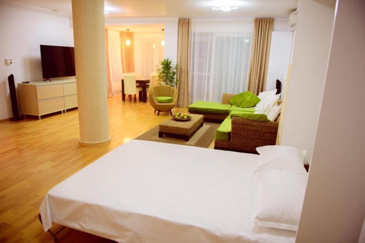 Apartamento Sadara Sea Breeze Năvodari Exterior foto